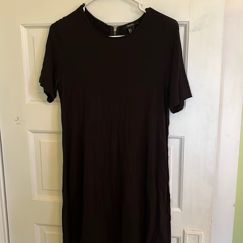 Forever 21 Black T-Shirt Dress - Size Small